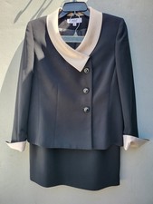 Le Suit Essentials Skirt Suit Set 10 Black Champagne Blazer Career Buisness