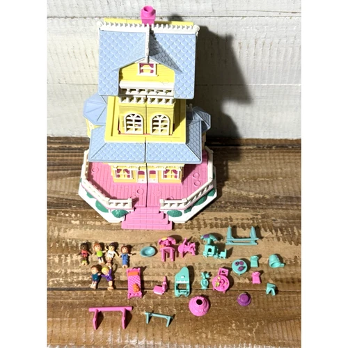 Vintage 1995 Polly Pocket Pollyville Pop Up Party Clubhouse w/ Dolls/Accessories