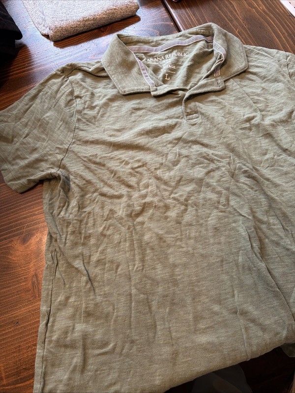 Banana Republic Women’s Vintage Shirt