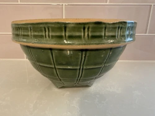 Vintage Green McCoy Window Pane Stoneware Mixing Bowl #4 ~ EXCELLENT!