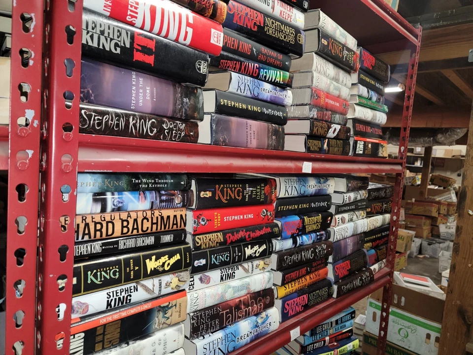 Lot of 5 Stephen King HARDCOVER Horror Bachman Straub Dark Tower SET RANDOM*MIX Foto 2 de 4