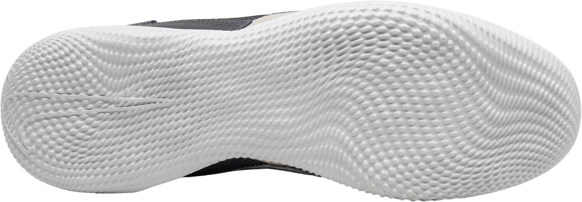 NIKE STREETGATO ブラック×サミットホワイト 26cm 新品 NIKE STREETGATO ブラック×サミットホワイト 26cm 新品 NIKE