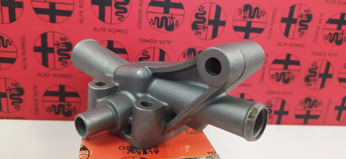 Alfa Romeo 33 MY88-94 Pipe Union Circuit Cooling 60504842 Alfa Romeo 33 MY88-94 Pipe Union Circuit Cooling 60504842