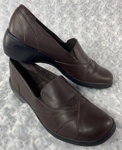 Clarks-Brown-Leather-Loafers-Women-039-s-Size-7-M-Slip-On-Wedge-Heel-Comfort-Shoes