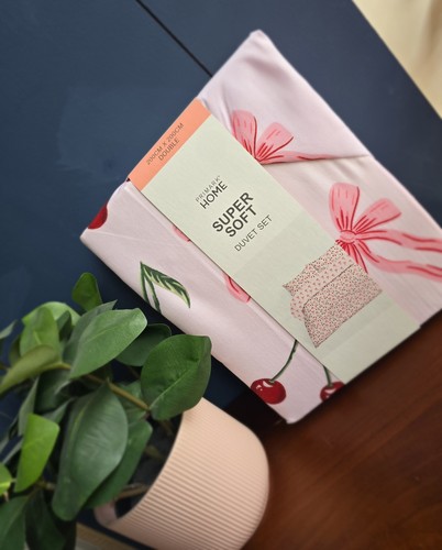 Viral Primark Kirsche Schleife Wende Doppel Bettwäscheset. Rosa Rot Kitsch Schlafzimmer - Bild 2 von 6