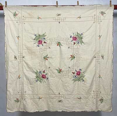 Vintage Französische Schöne Blumen Handbestickt Tischdecke Tagesdecke 120x116 cm