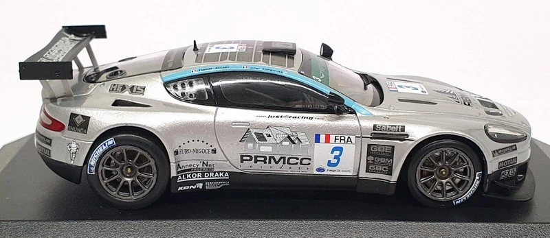 Norev escala 1/43 270513 - Aston Martin DBRS9 GT3 #3 Hexis AMR 2009 Foto 3 de 4