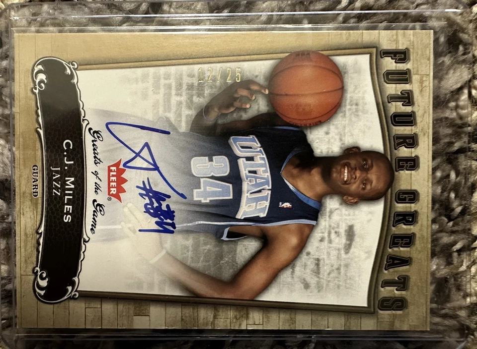 2005-06 Fleer Greats of the Game CJ Miles Rookie Auto #12/25 Utah Jazz - Image 2 of 3