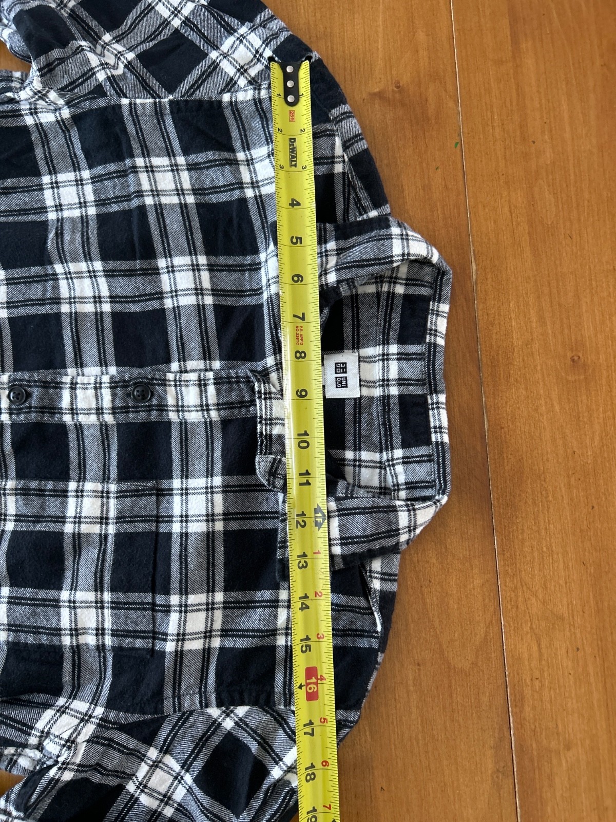 Uni Qlo button down flannel medium measurements i… - image 4