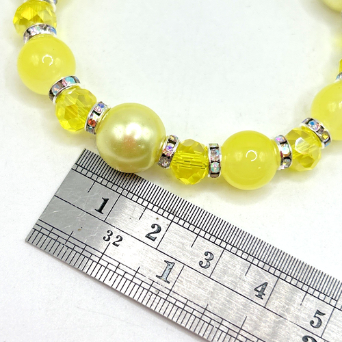 Stunning 7" Yellow Glass 12mm Pearls & Rhinestone Beaded Stretch Bracelet - Picture 3 of 3