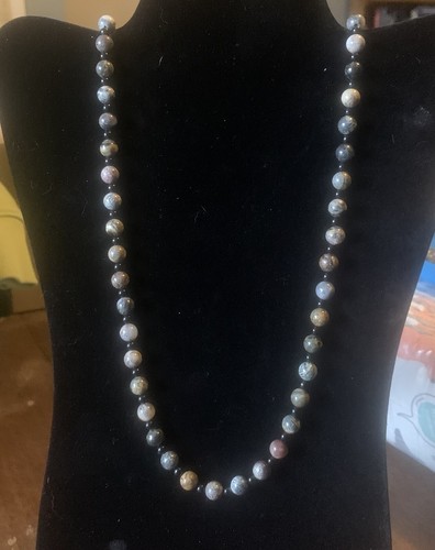 Earth Tones Agate and Black Onyx Beaded Necklace 28 inches - Picture 4 of 4