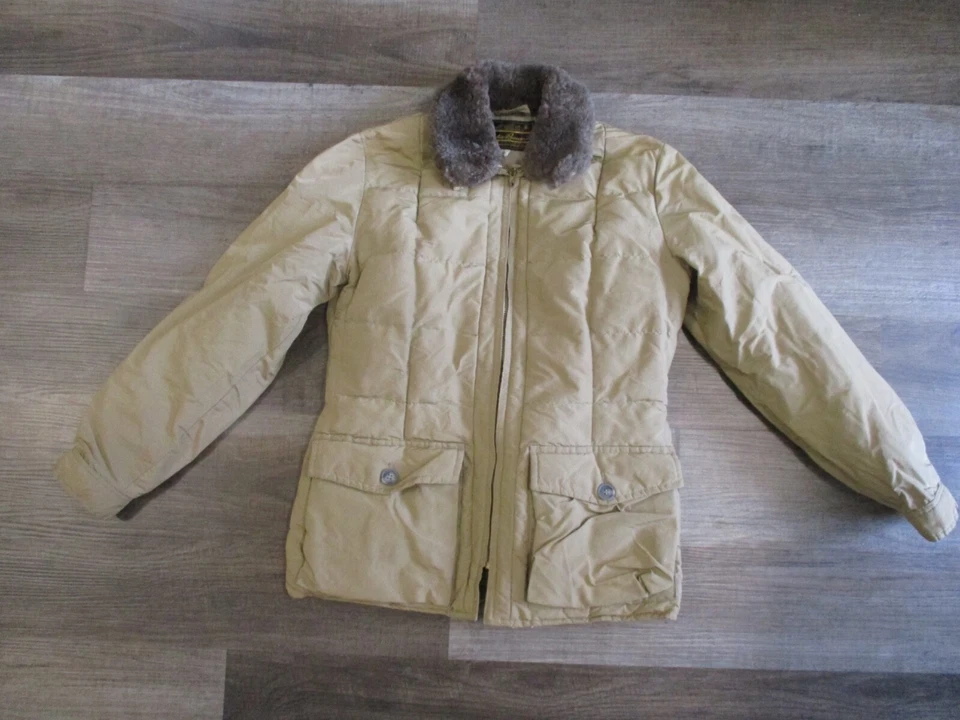 Eddie Bauer authentic vintage tan beige quilted parka ski jacket Medium - Image 2 of 4