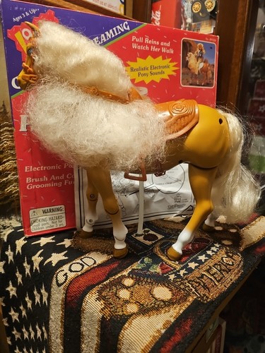 Pretty Prancing Pony Realistic Electronic Sounds Battery Operated Toy-o-Rama Toy - Picture 7 of 23