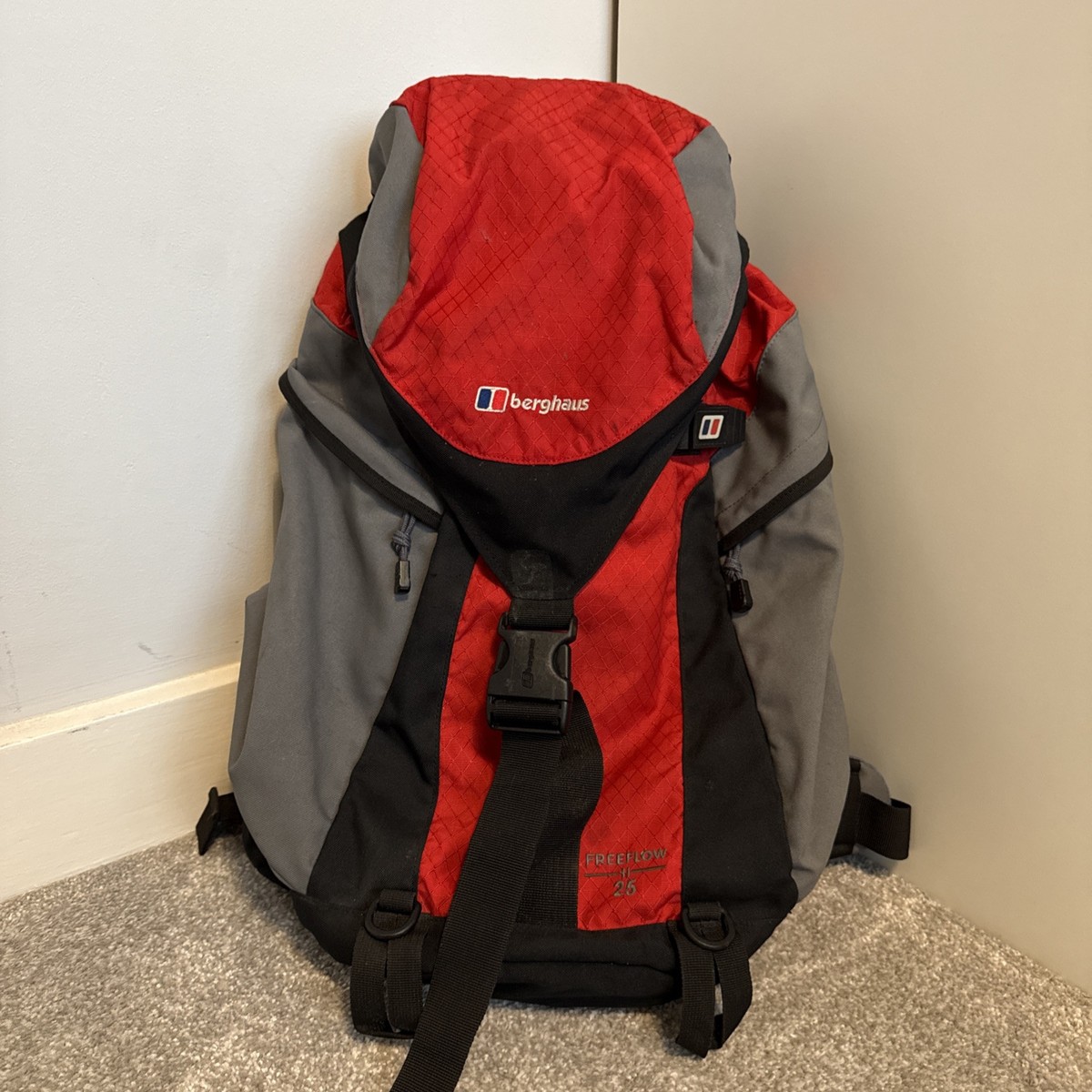cotopaxi allpa 35l black Cotopaxi Allpa 35 Liter Travel Pack, Black