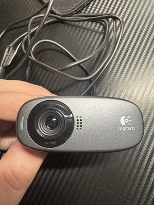 Logitech C310 HD WEBCAM - Essential HD 720p video calling - Open Box