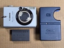 Canon Powershot S500 Digital ELPH 5.0 MP Camera Tested  (needs battery)