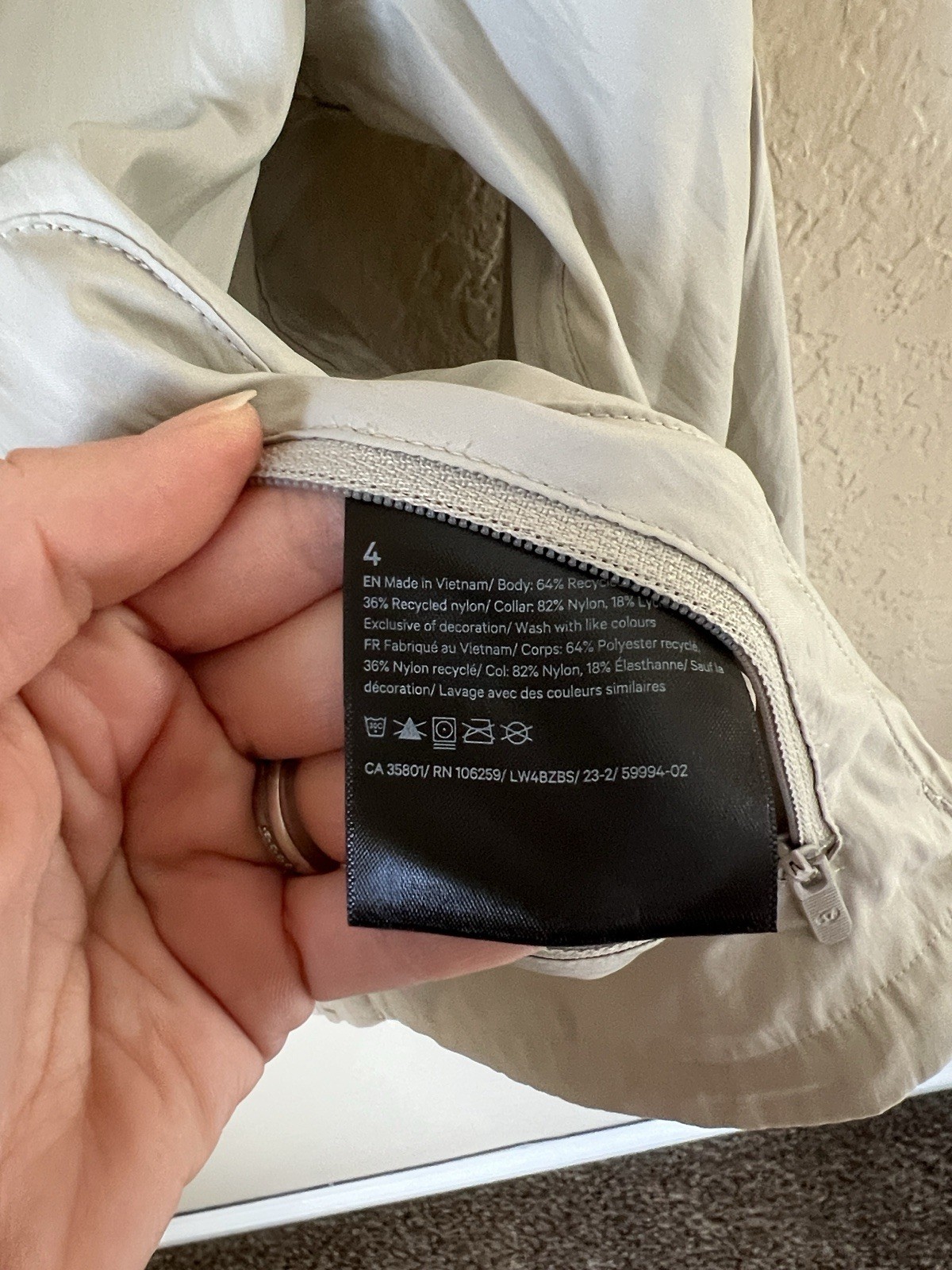 Lululemon Lightweight Reversible Draped Sleeve Ja… - image 12