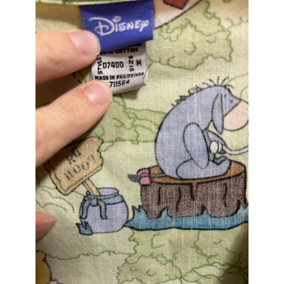 Disney Winnie the Pooh 女式凌袖磨砂上衣 M 码 — 第 2/4 张图片