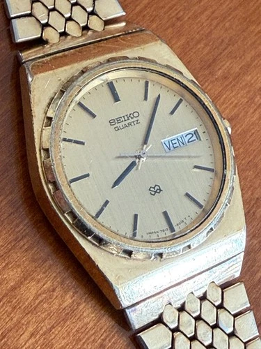 Vintage Men's Watch SEIKO Quartz 7813-6039 SQ Gold Tone Day/date - Parts Restore