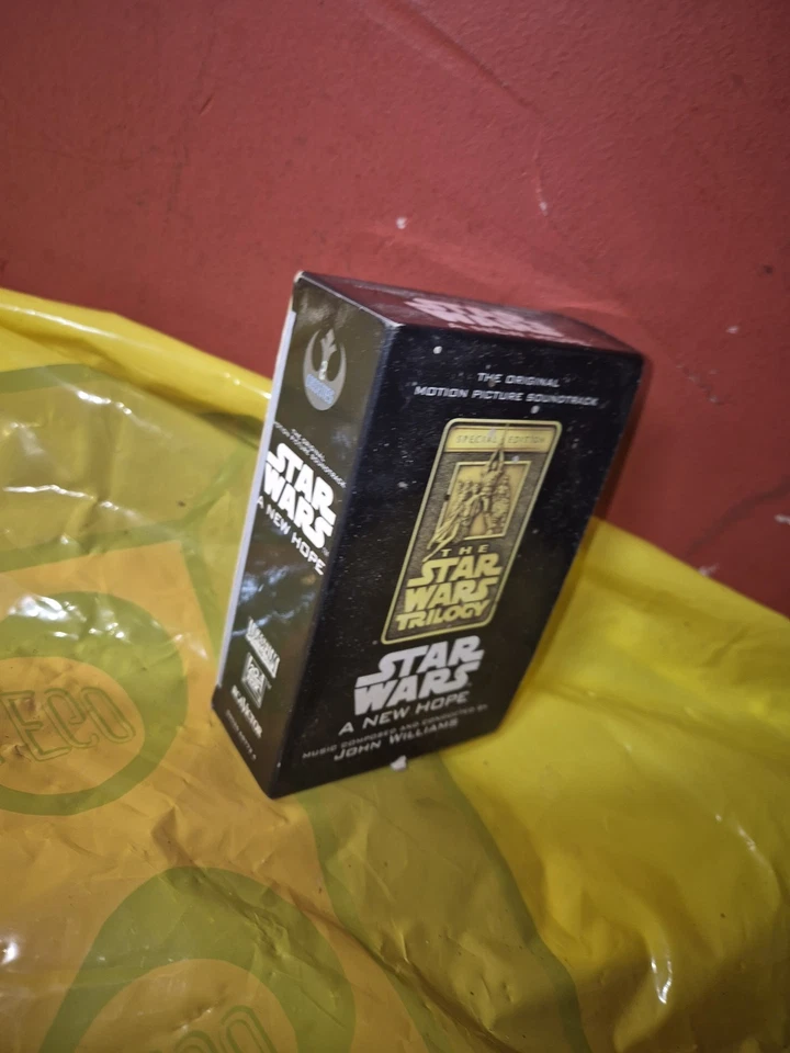 STAR WARS A NEW HOPE CASSETTE TAPE SOUNDTRACK SPECIAL EDITION - Image 4 of 4
