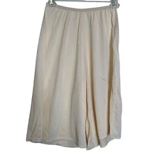Wonder Maid Petti-Pants Medium Style 1918 Vintage 1970's Ivory Color