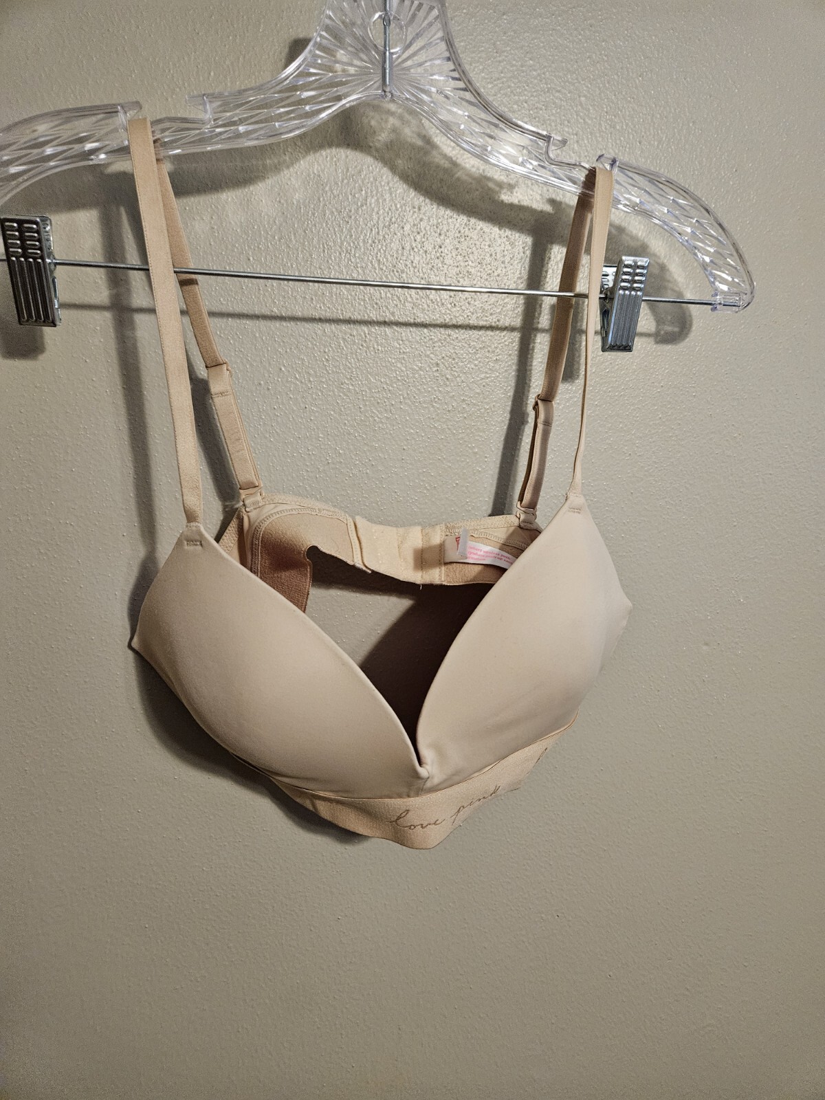 Victoria Secret PINK Women Beige Wireless Push Up Wear Everywhere Bra Size 36B