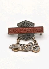 Harley Davidson Vintage 60's 25,000 mile club pin