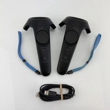 Pair HTC Vive Virtual Reality VR 2PR7100 Cont...