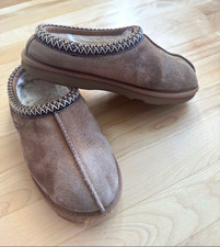 UGG Tasman Women's Brown Suede Slip-On Slippers US 7 Rubber Sole Logo