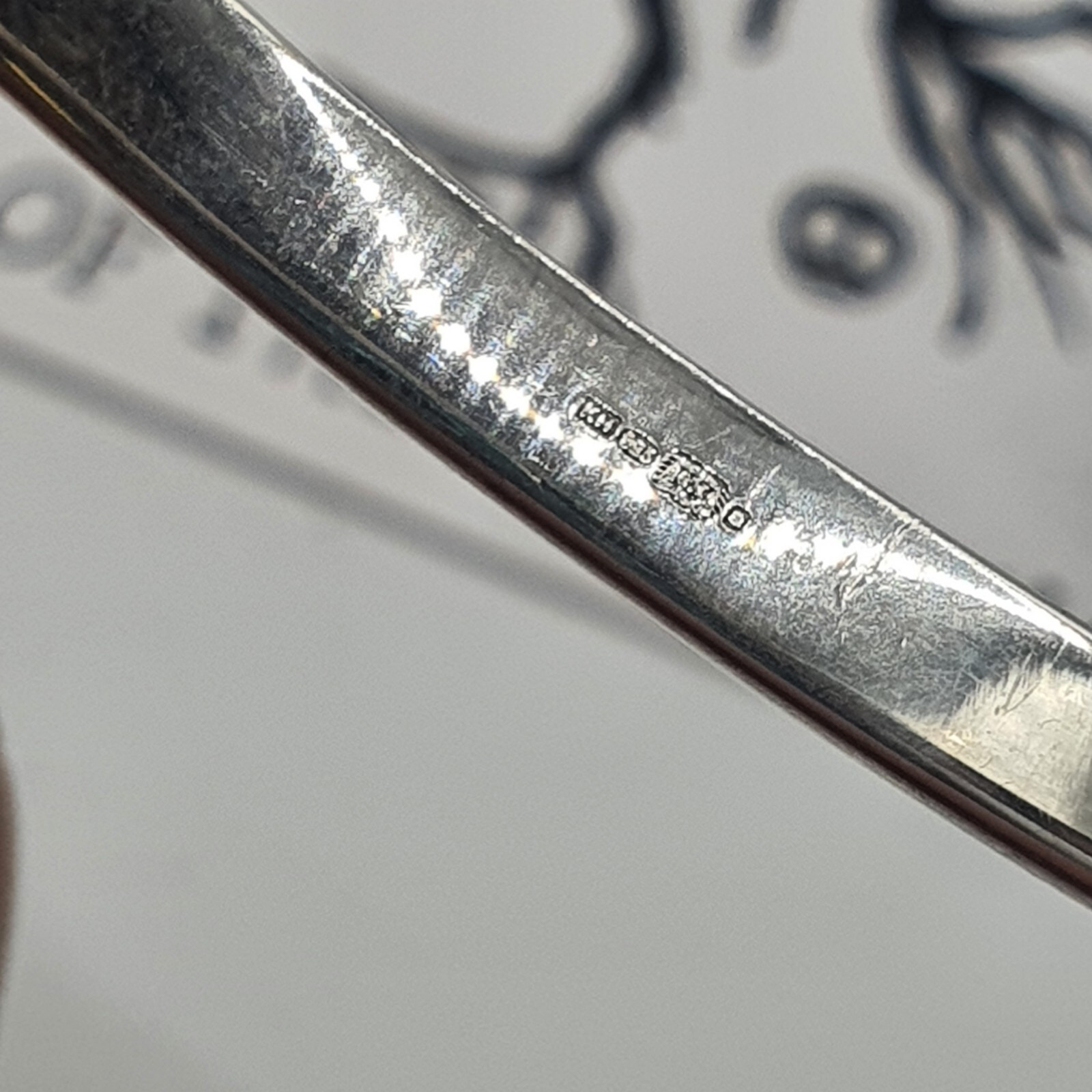 Photo 5 of Sterling Silver 925 Mother Of Pearl Bangle 7", B53