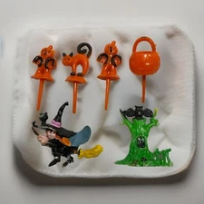 Lot Vintage Plastic Halloween Decorations Cake Toppers Witch Cats Pumpkins Bats