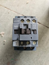 Schneider Electric LC1D09R7 Contactor 3 Poles