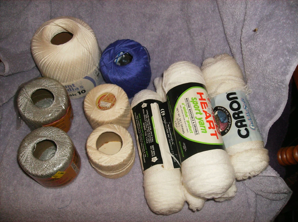 5 LG SKEIN RED HEART JEWELTONES 5356 PURPLE STAR YARN MADE IN US 6 OZ x 5 30 OZ - Image 3 of 4