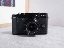 Fujifilm Fuji X Series X20 12.0MP 4x Optical Zoom Digital Camera Black - 90 NEW