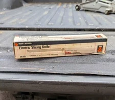 Vintage Black & Decker Electric Slicing Knife Lightweight 9" Blade White EK15D