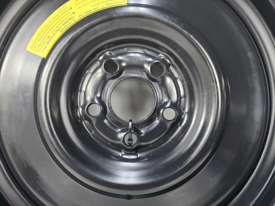 KIT NEUMÁTICO DE REPUESTO 16 CON JACK PARA DONUT SUBARU IMPREZA 2012-2016 Foto 4 de 4