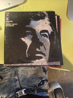 LEONARD   BERNSTEIN         LP    CONDUCTS  BEETHOVEN SYMPHONY  NO.4