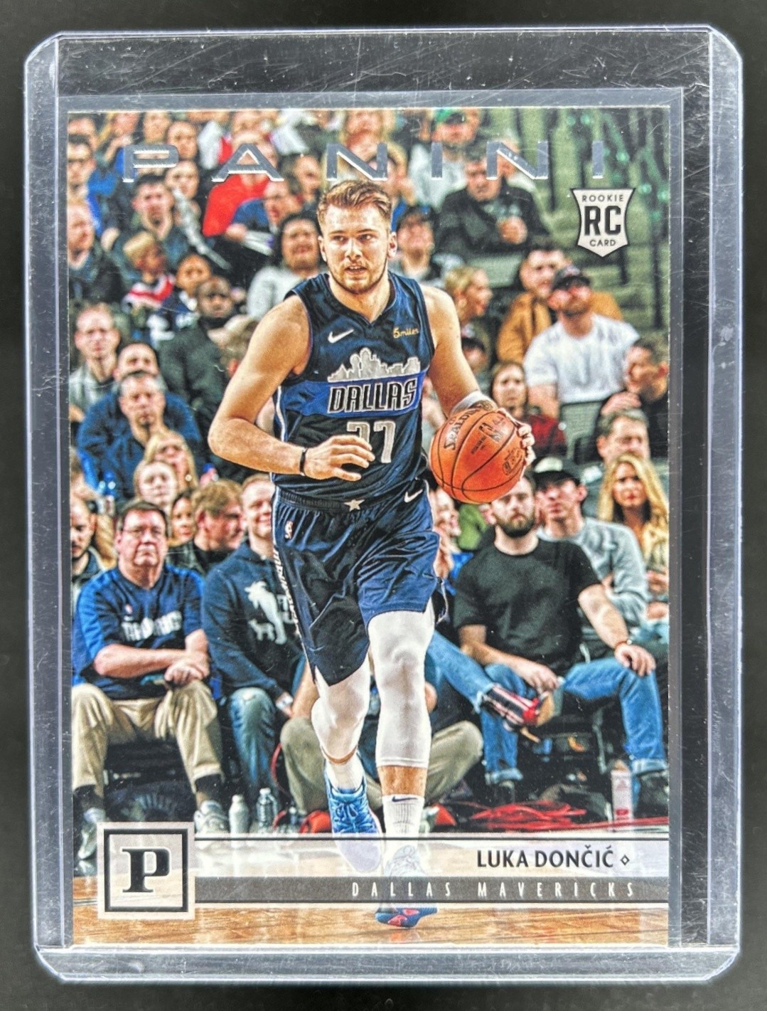 2018-19 Chronicles Luka Doncic RC Rookie #111 Mavericks