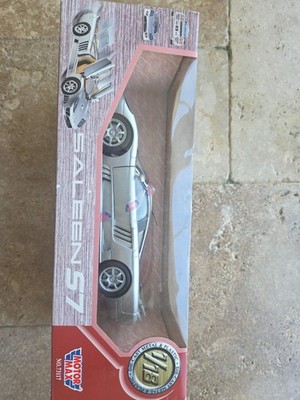 Saleen S7 Silver 1/18 Diecast by Motormax Motor Max #73117 Die-Cast