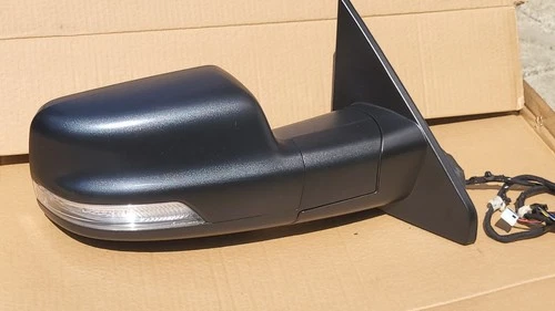 DODGE RAM 1500 2019-2024 USED OEM RIGHT MIRROR- 6827500AG