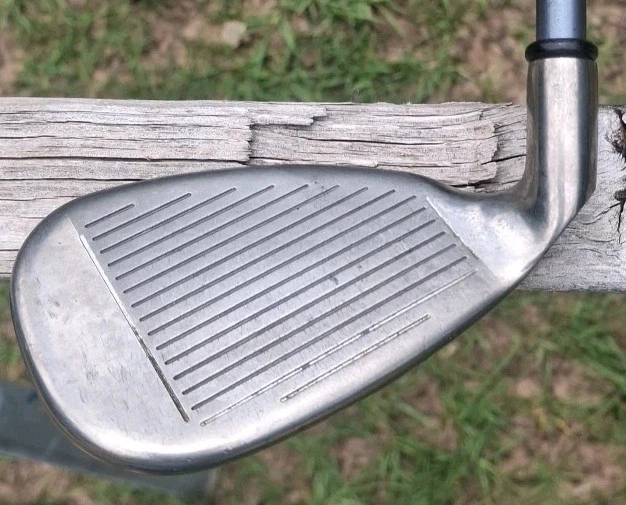 Eje de grafito flexible firme Callaway HawkEye 8 hierros titanio inyectado tungsteno diestro  Foto 2 de 4