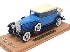 Solido 1/43 Scale Diecast 85 - 1931 Cadillac 452 A - Blue/Cream
