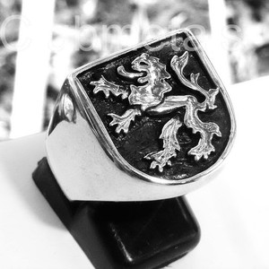 Men-039-s-German-Lion-Coat-of-Arms-Sterling-Silver-Ring