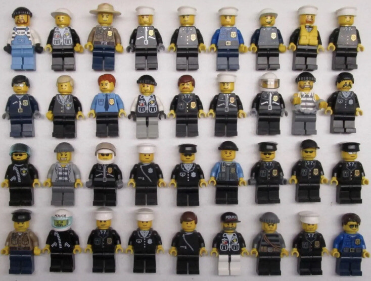 LEGO POLICE SWAT MINIFIGURES LOT town city service Random Pick
