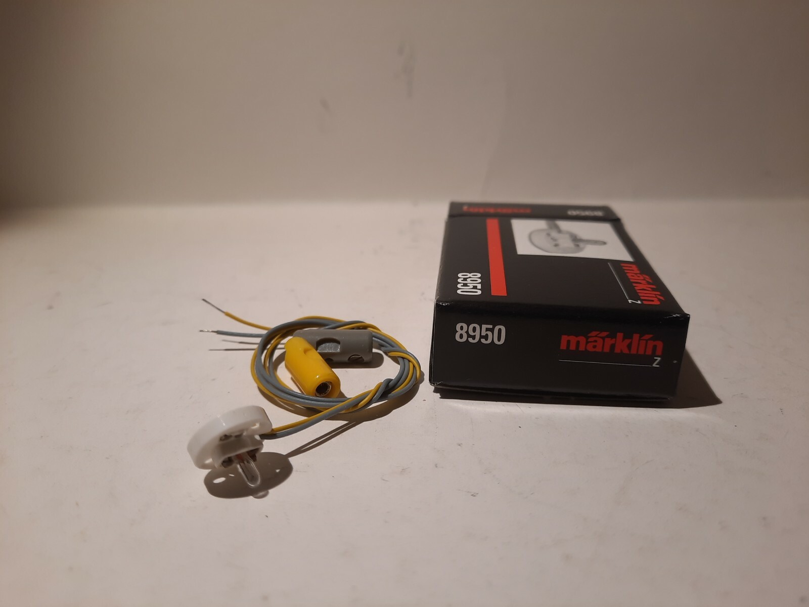 Märklin 8950 Beleuchtungssockel für Häuser Spur Z OVP Top+ Märklin 8950 Beleuchtungssockel für Häuser Spur Z OVP Top+