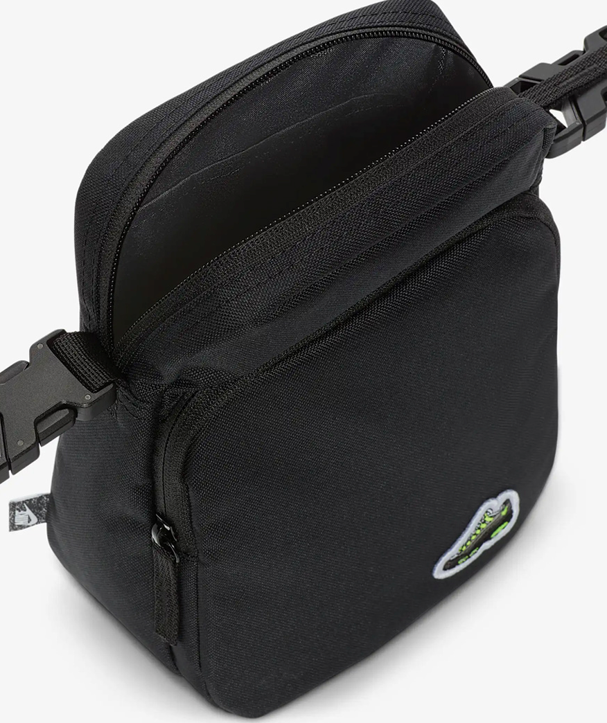 フィットネスバッグ Nike Air Max 95 Heritage Crossbody Bag 4L Nike Air Max 95 Heritage Crossbody Bag 4L Unisex Sports