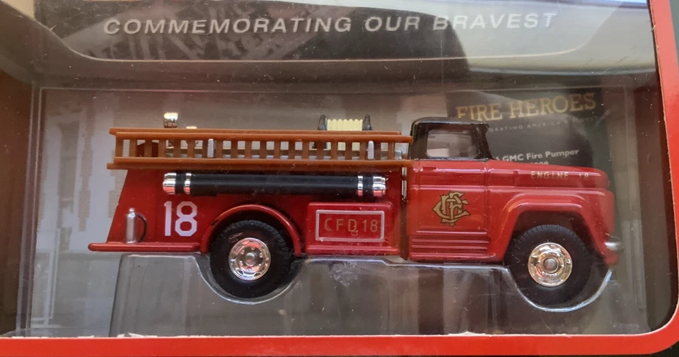 Corgi DIECAST Fire Heroes-GMC FIRE Pumper, CHICAGO FD, New - Image 2 of 4