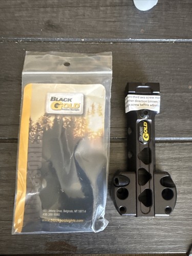 Black Gold 4DTSTD 4 Inch Dovetail Bar and Base w/ Standard Dovetail Jaw