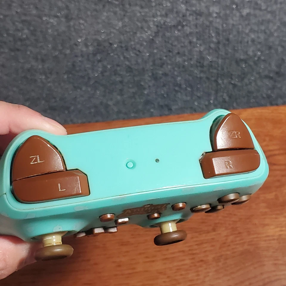 Nintendo Switch PowerA Animal Crossing Wireless Controller - FOR PARTS Turns On - Image 2 of 4