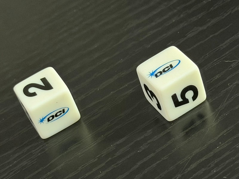 Rare Vintage DCI Duelist MTG Magic Pokemon WotC 6-sided dice - Two (2)